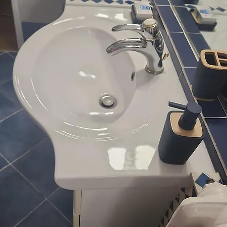 Les Volets Bleus Avec Piscine Et Jacuzzi Villa Lamothe-Capdeville